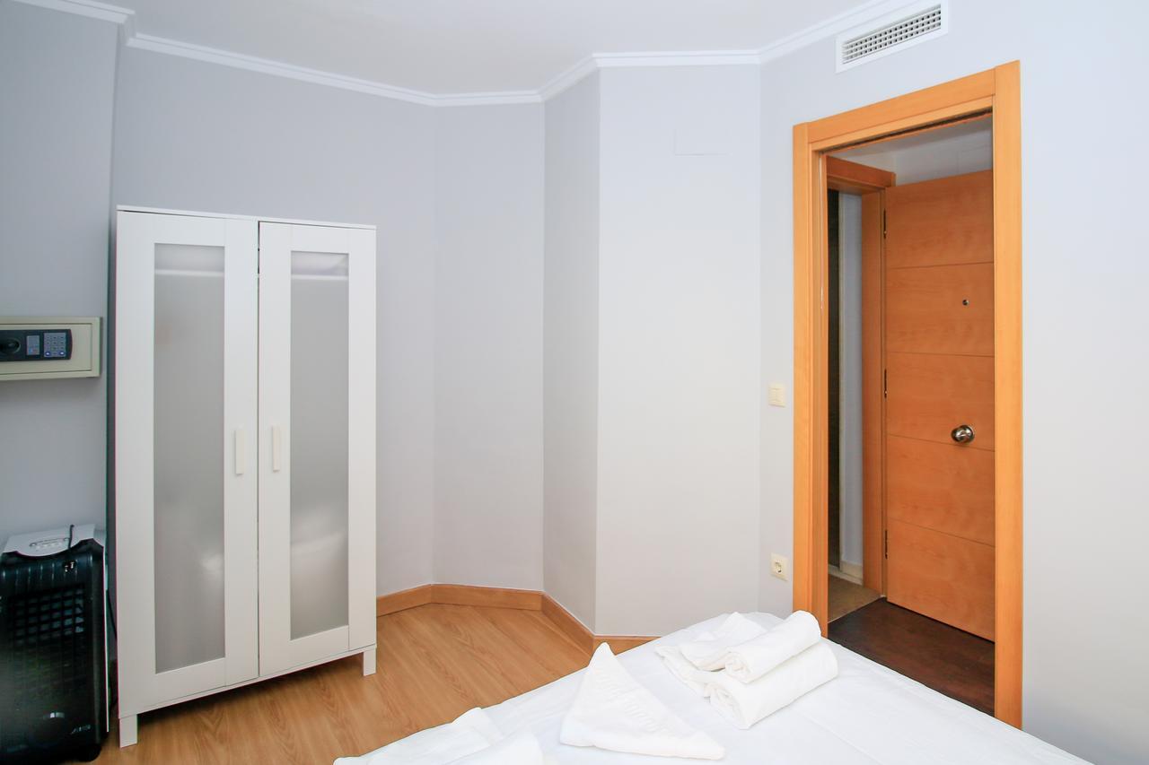 Bet Apartments - Tramontana Apartments Valencia Room photo